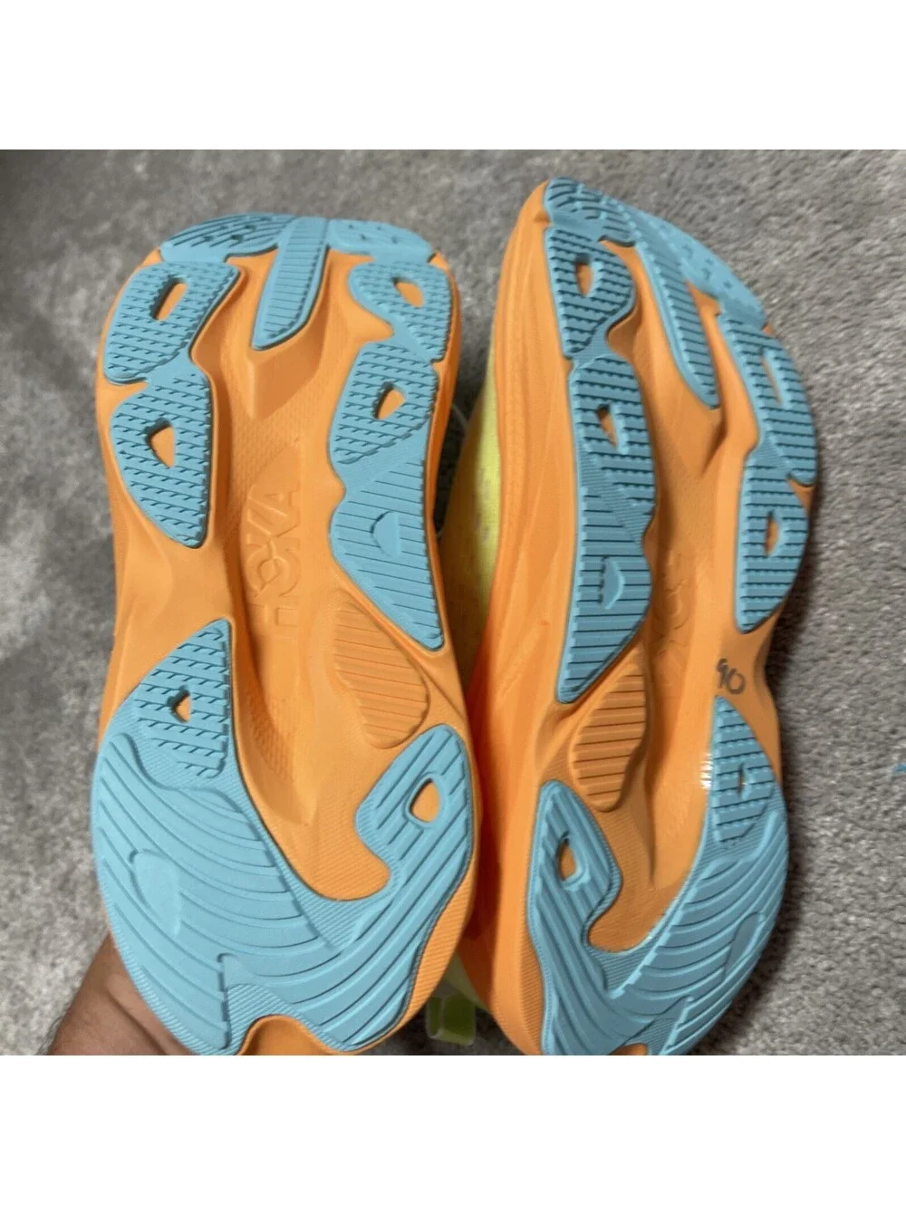 Hoka One One hoka one